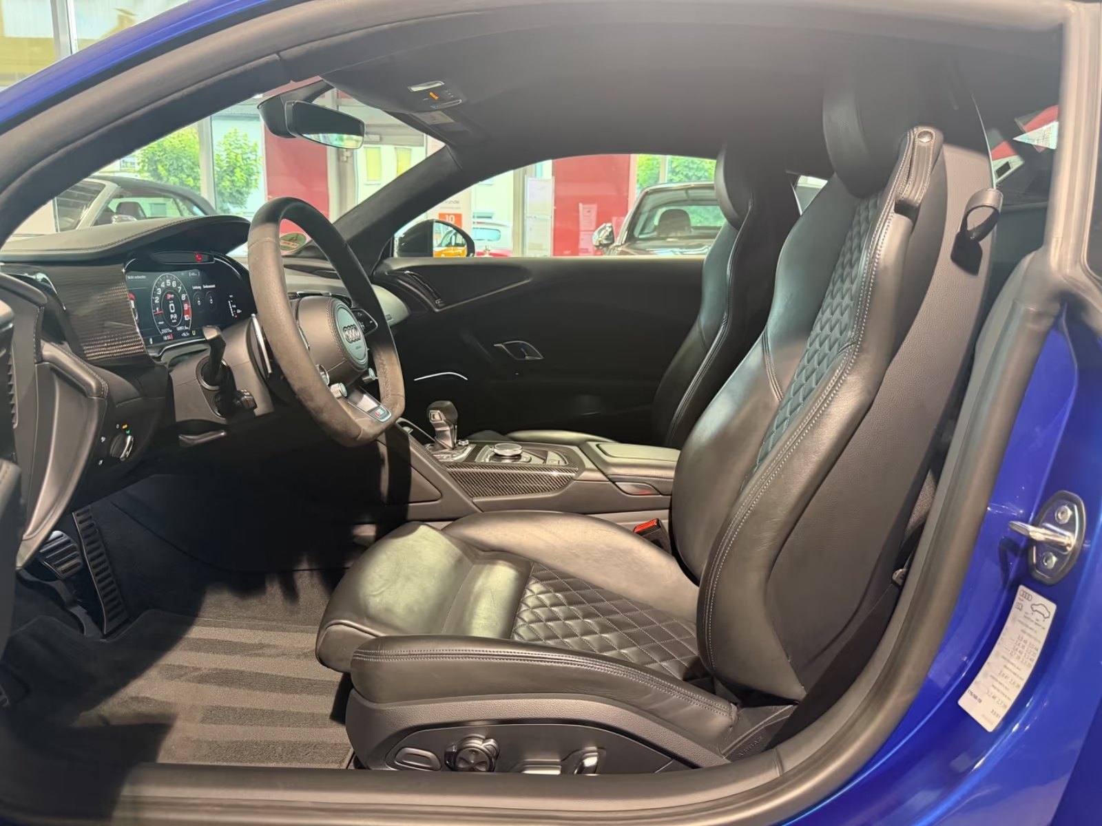 Audi R8 COUPE 5.2 FSI 16