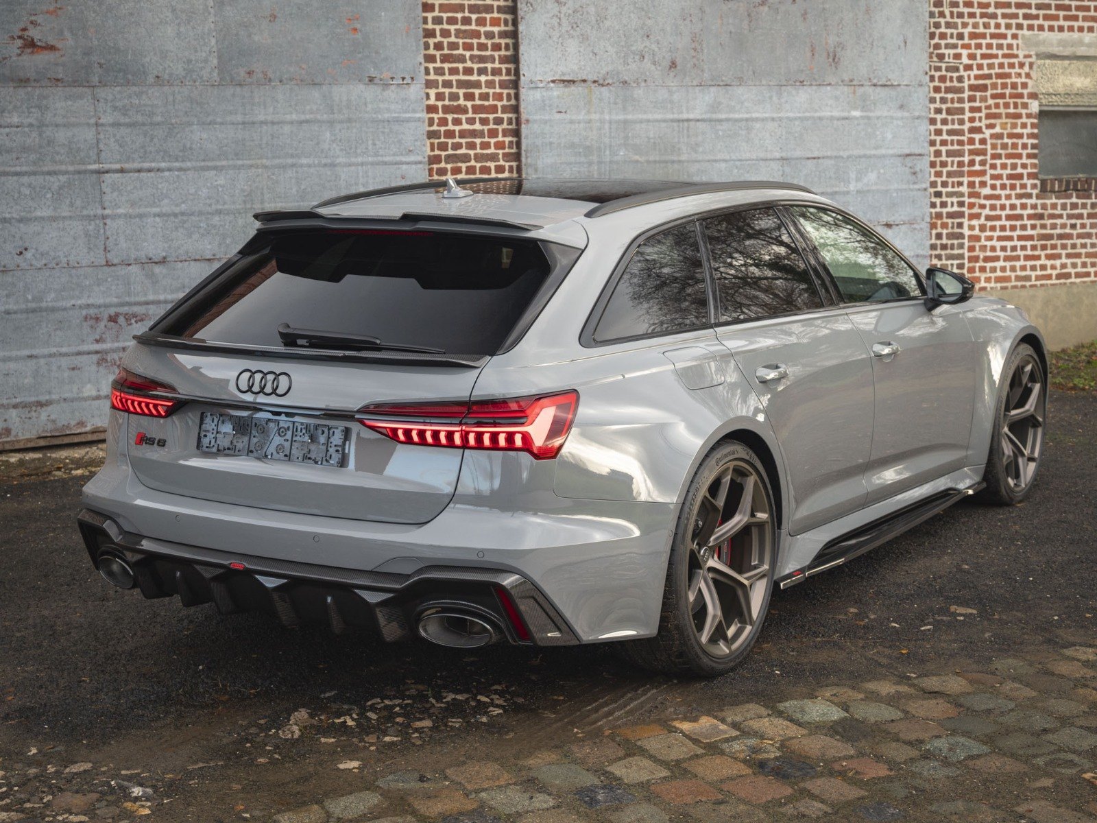 Audi RS6 Avant Performance URBAN 5