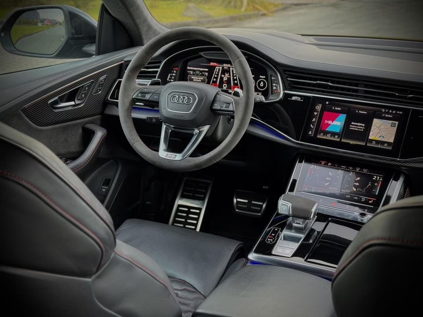 Audi RSQ8 4.0 TFSI RS 11