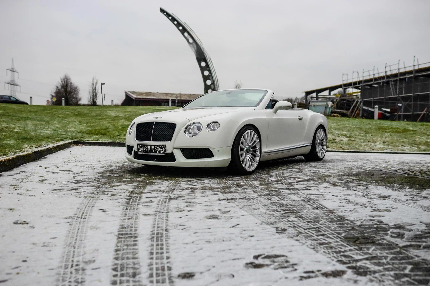 Bentley Continental GTC 5