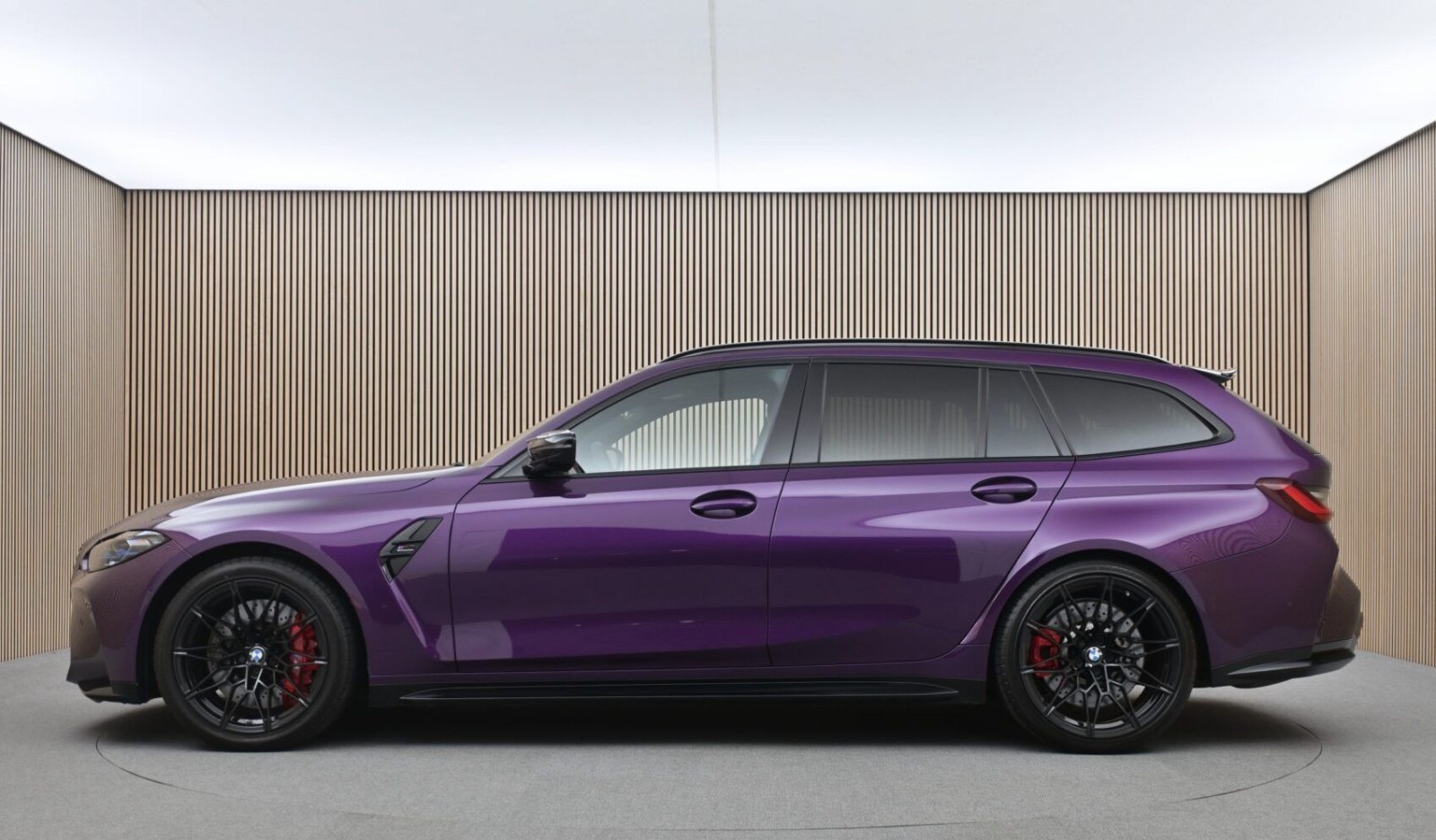 BMW – M3 COMPETITION TOURING X-DRIVE 4
