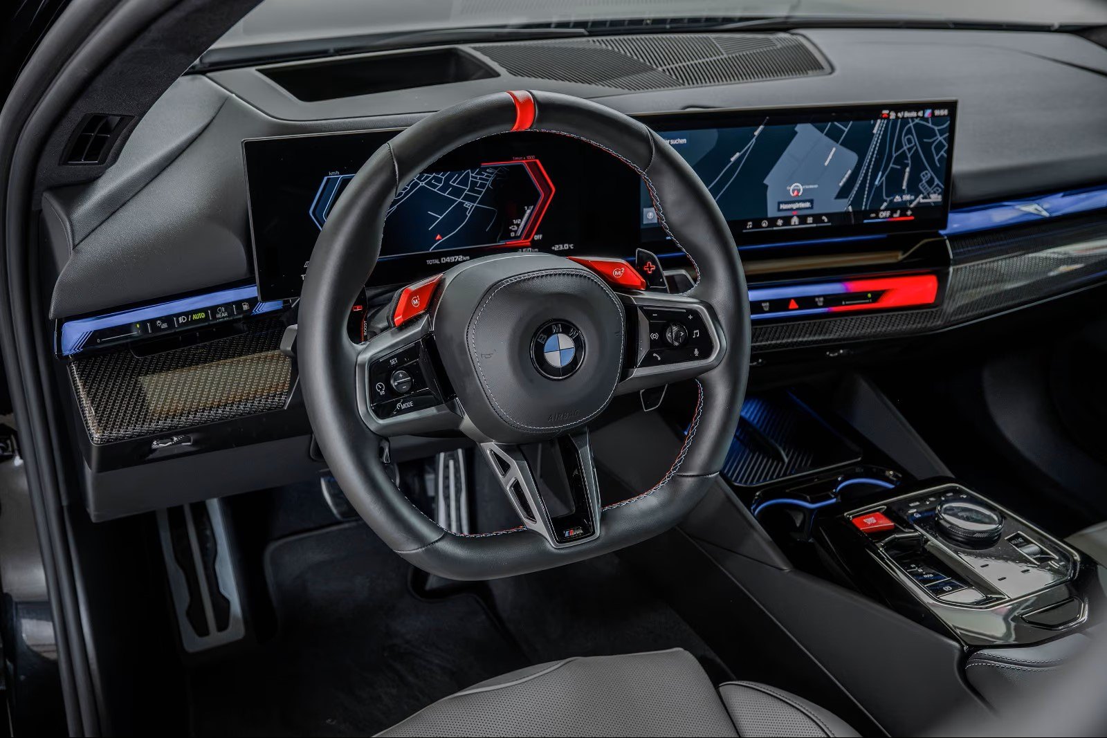 BMW M5 ULTIMATE 8