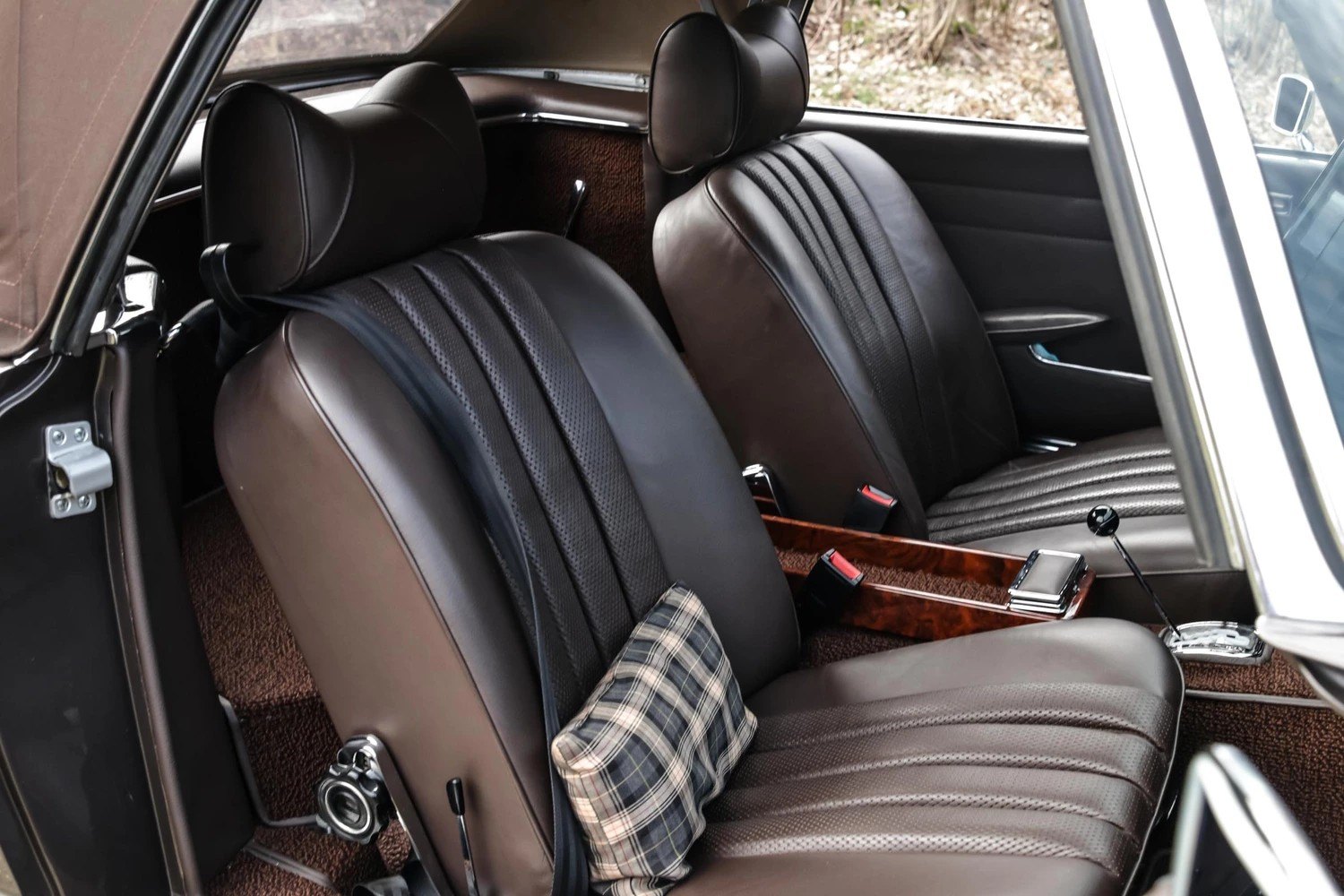 Mercedes Benz SL 280 Pagode 11