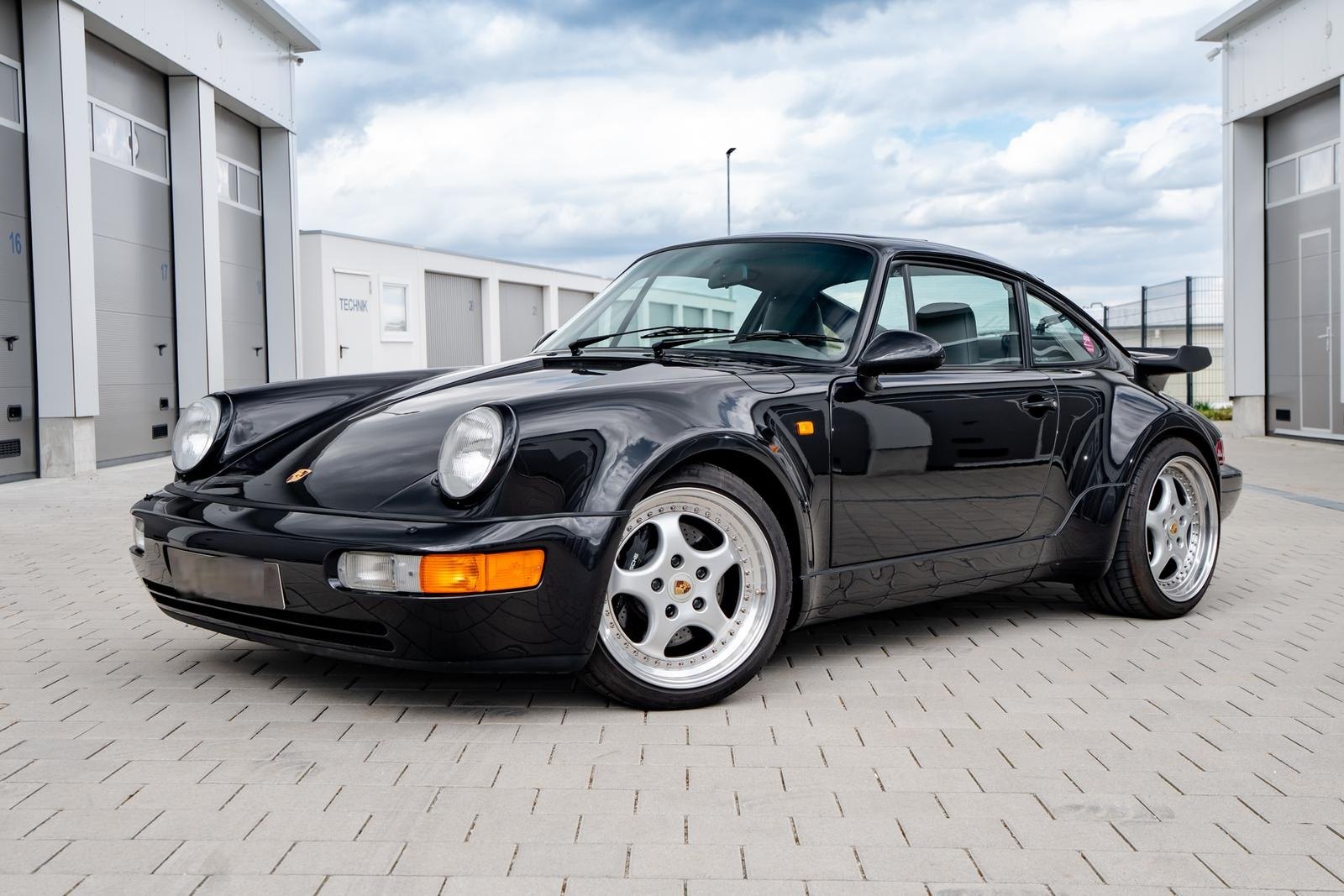 Porsche 964 3.3 Turbo 13