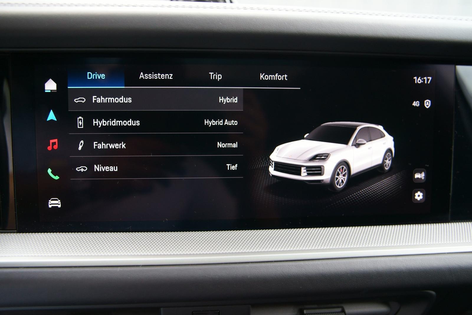 Porsche Cayenne Coupe S E-Hybrid 13