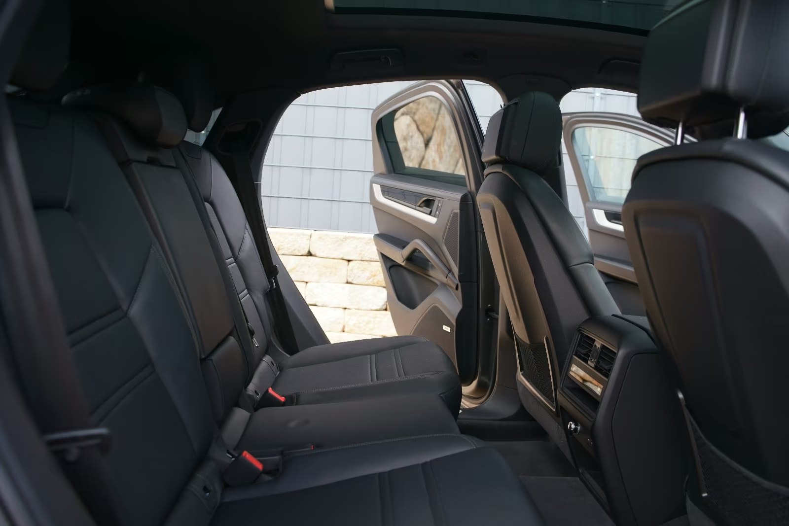 Porsche Cayenne Coupe S E-Hybrid 15