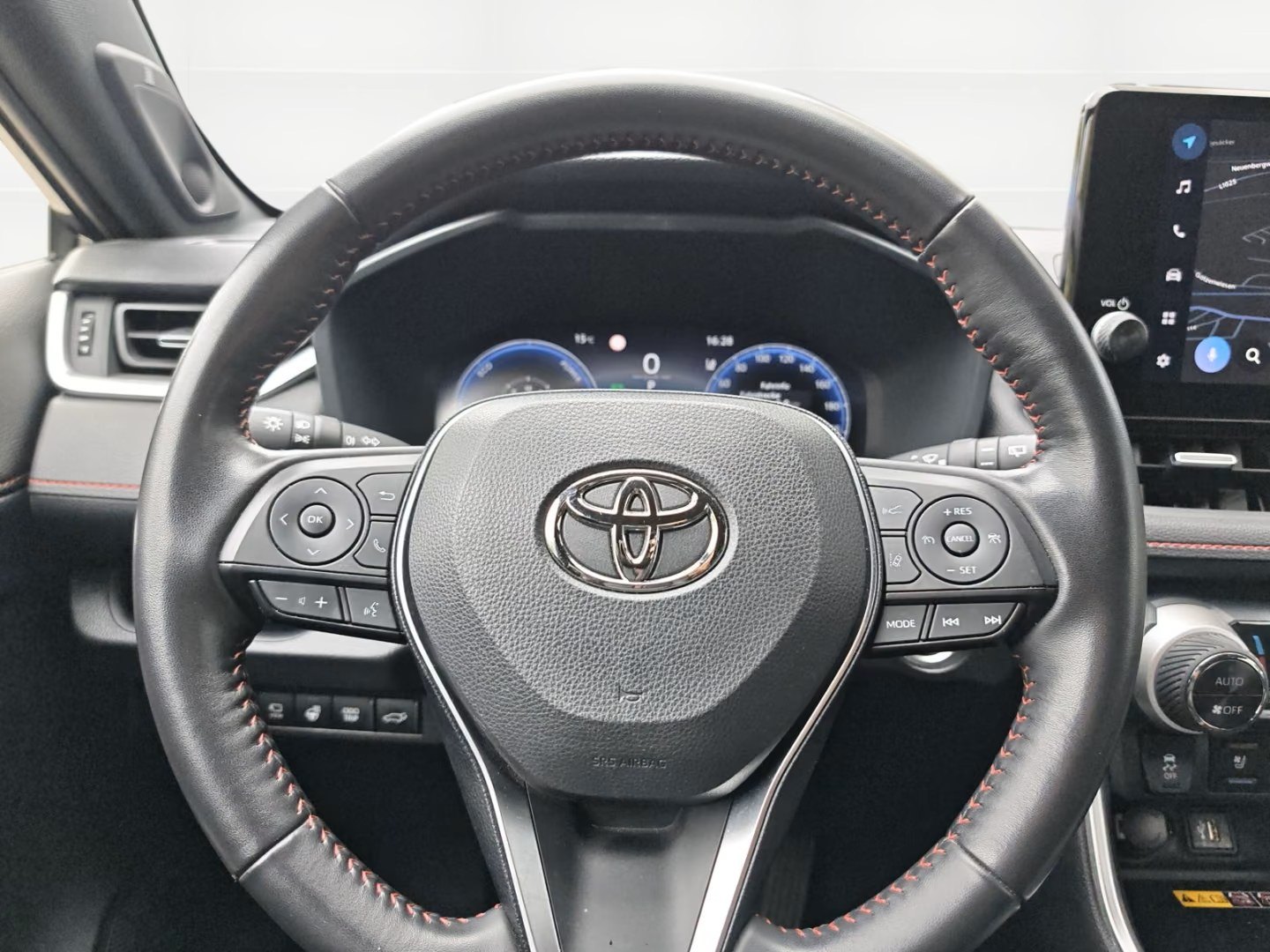 Toyota RAV 4 2.5 Plug-in Hybrid 4x4 7